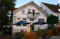 Bijou loehne klein.jpg