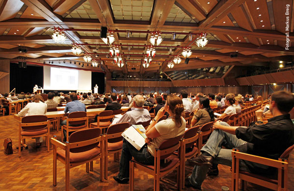 Karlsruhe-Stadthalle-Weinbrenner-Saal.jpg