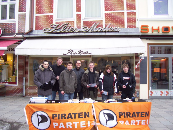 Infostand Bergedorf.jpg