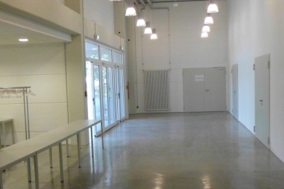 Datei:KuKS Bielefeld Foyer.jpg