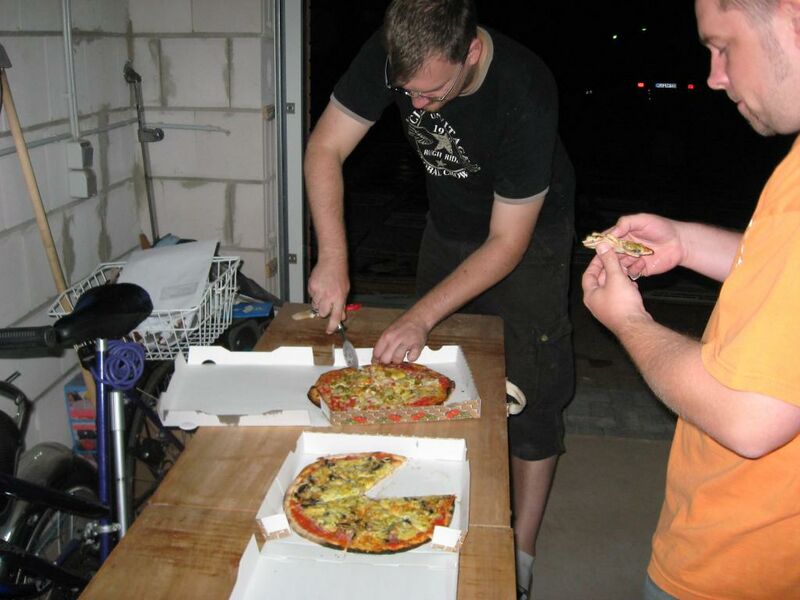 Datei:Pizza4816 1024.JPG