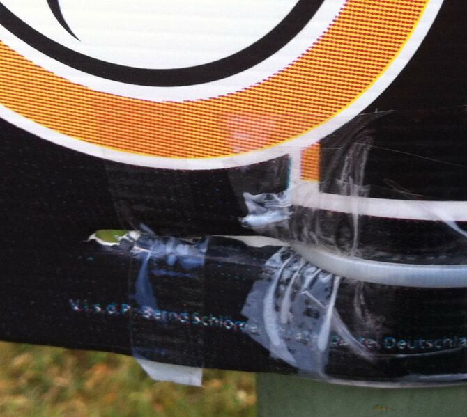 Datei:Hohlkammer Einreissen.jpg