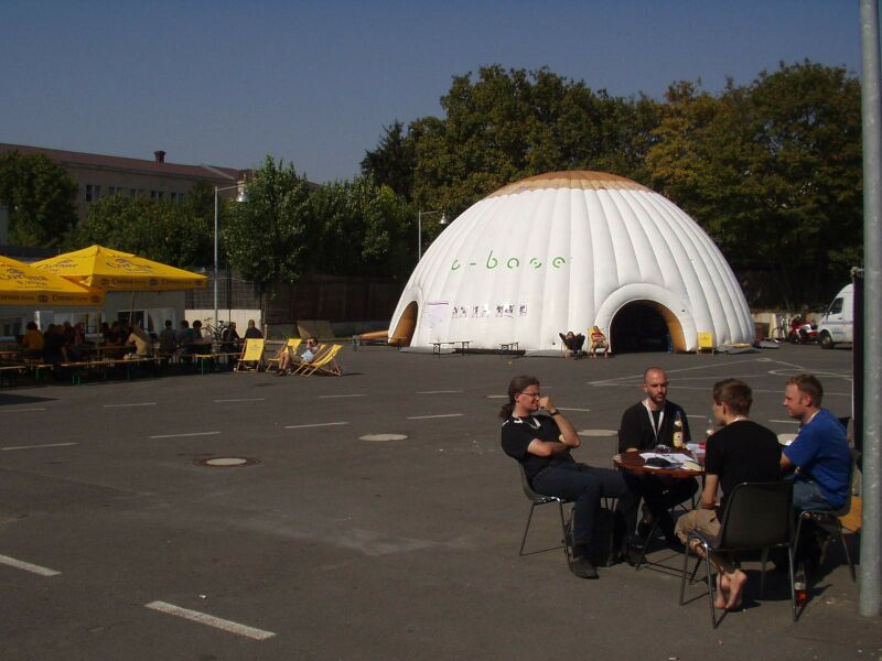 Datei:Wos2006-cbase.jpg