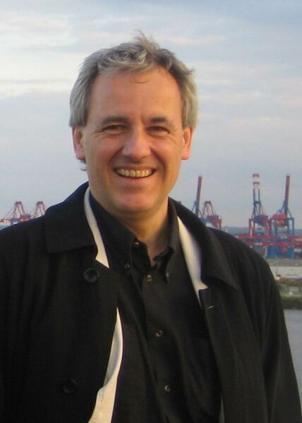 Datei:Vor HH Hafen.jpg