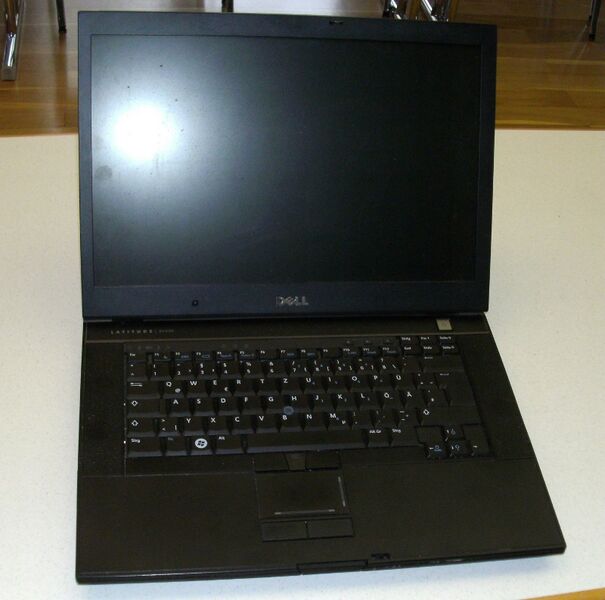 Datei:Frankfurt 2012-08-26 Laptop1.JPG