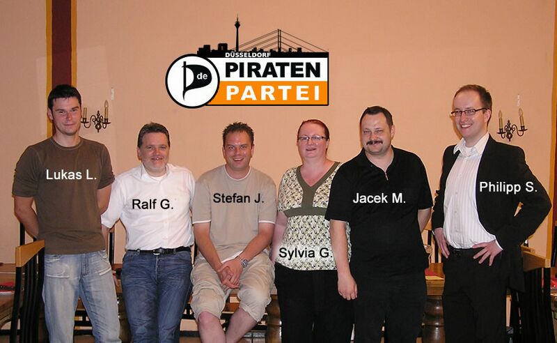 Datei:Crewfoto duesseldorf 07-02.jpg