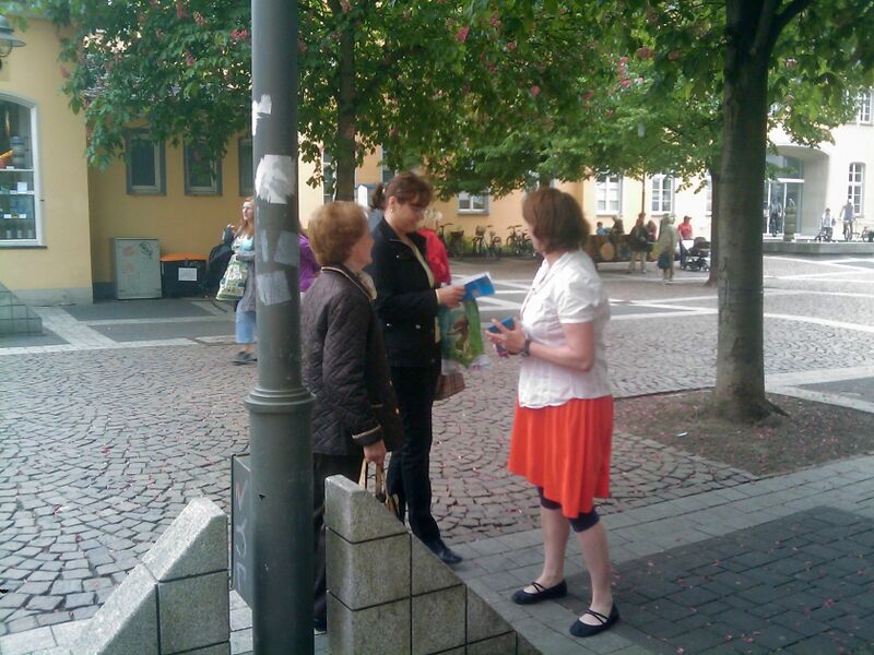 Infostand 11.05.2013 Bild3.jpg