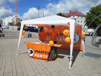 Infostand Kempten 2011-08-13 1.jpg