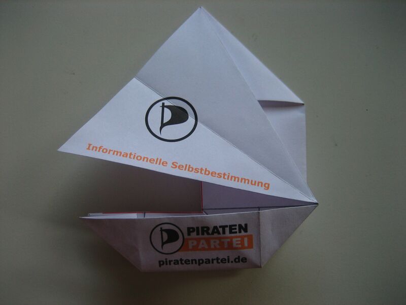 Datei:Piraten katamaran 061.jpg