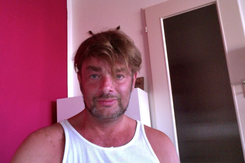 Datei:Foto am 1...8.40.jpg