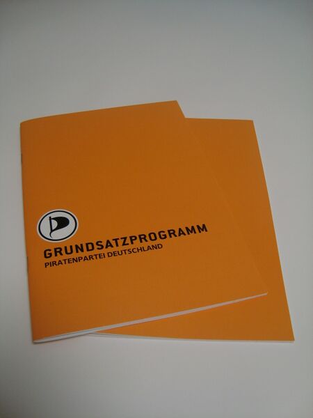Datei:GrundsatzprogrammBroschüre.jpg