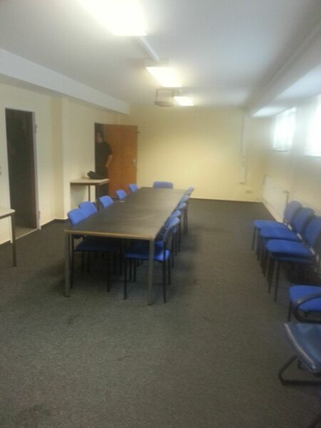 Datei:LGS Gelastrasse 16 Konferenzraum.jpg