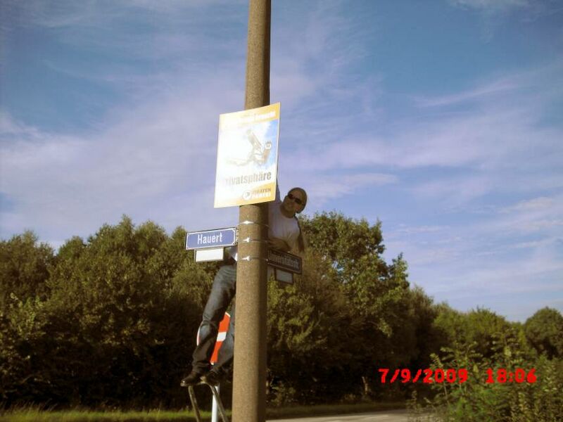 Datei:PlakatBTW09DoJD21.jpg