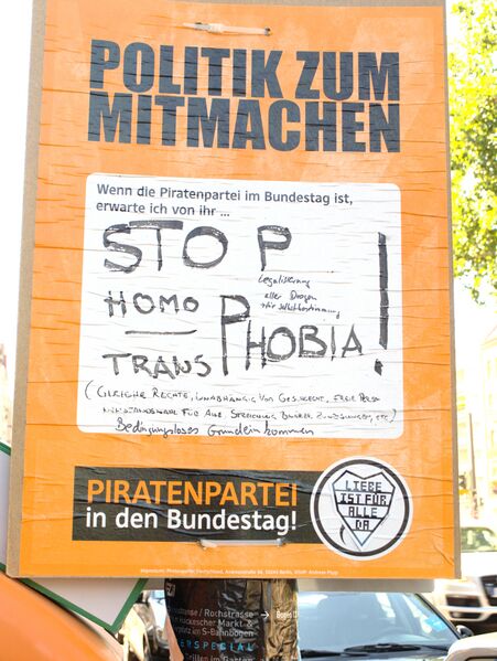 Datei:BE Mitmachplakat Warschauer 74.JPG