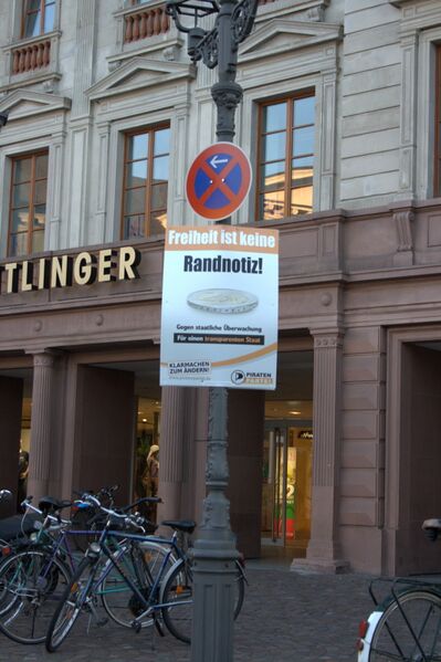 Datei:Plakate ka innenstadt 15.jpg