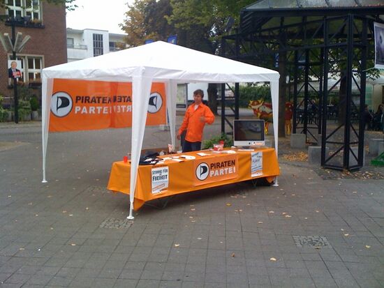 Infostand Dormagen3.jpg