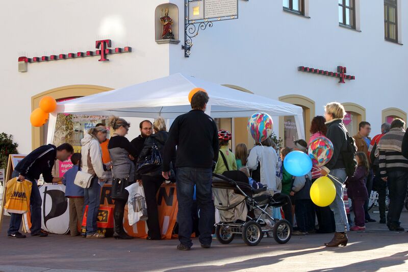 Datei:Infostand FS 101010 3.jpg