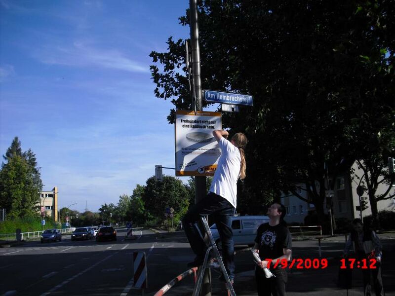 Datei:PlakatBTW09DoJD15.jpg