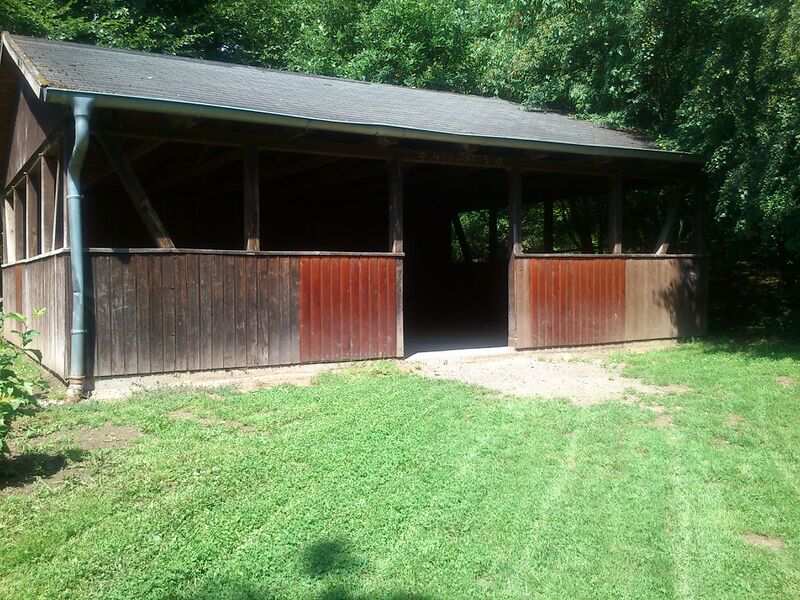 Datei:Grillplatz Am Weißenstein .1.JPG