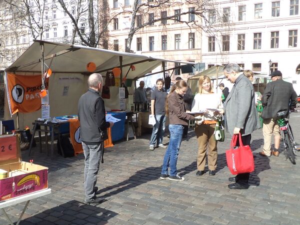 InfoStand ChamissoMarkt 17.03.12.JPG