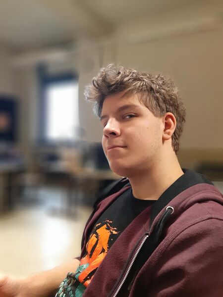 Datei:Elyday - Foto.jpeg