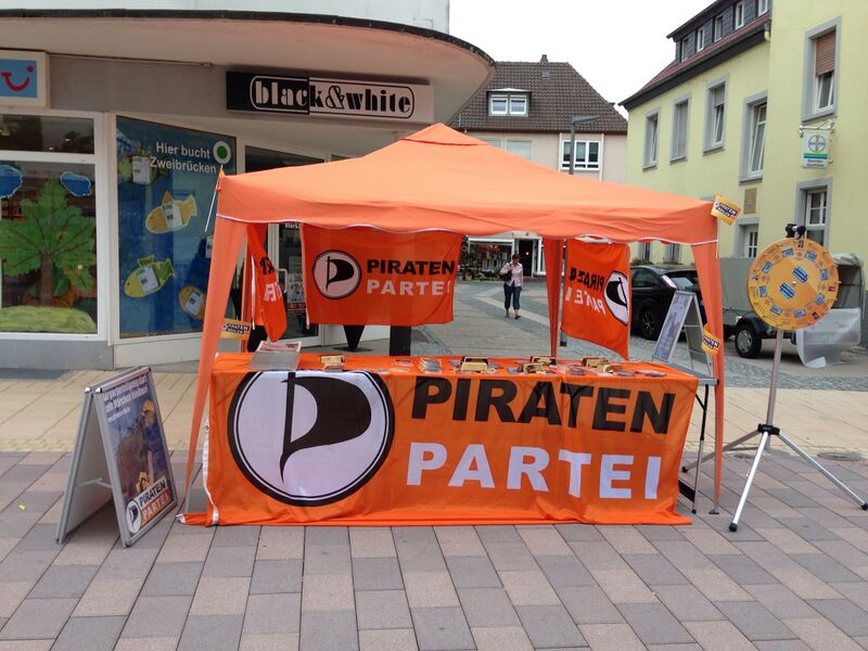 Datei:Zweibrücken infostandzw.jpg