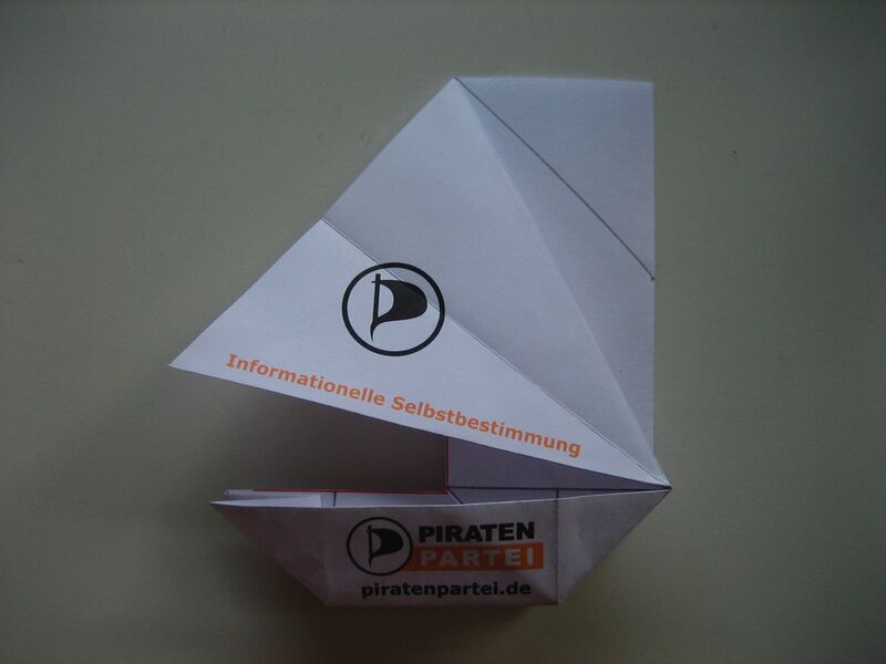 Datei:Piraten katamaran 058.jpg