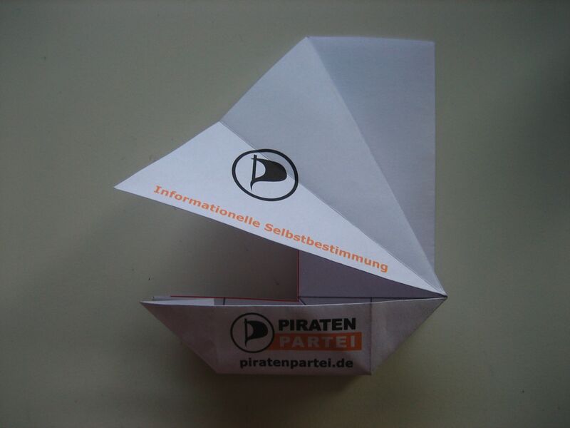 Datei:Piraten katamaran 057.jpg