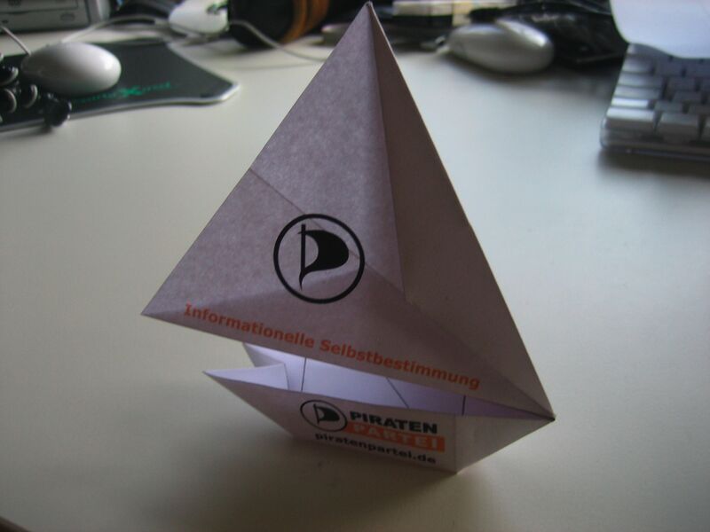 Datei:Piraten katamaran 064.jpg