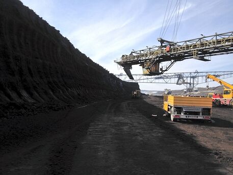 Braunkohletagebau3a.jpg
