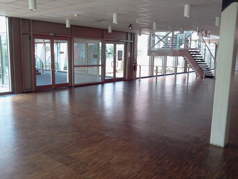 Datei:Foyer1.jpg