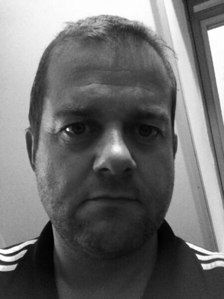 Datei:Selbst 161012.jpg