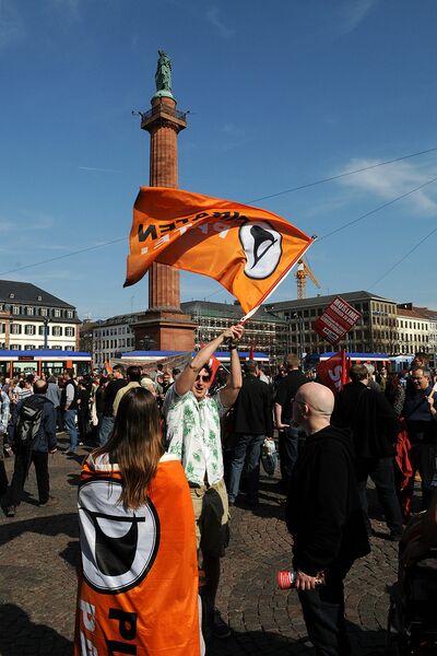Datei:Darmstadt gegen rechts.jpg
