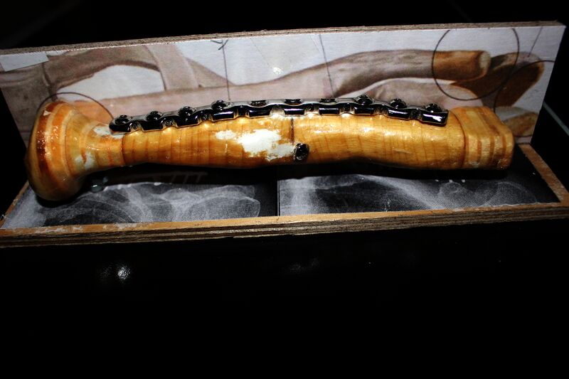 Datei:Rekoplatte aufHolz.JPG