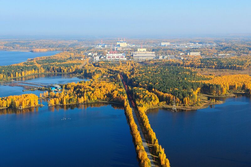 Datei:Kernkraftwerk Beloyarsk RU.jpg