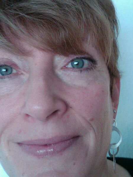 Datei:Karin, glücklich am 8.HT.jpg