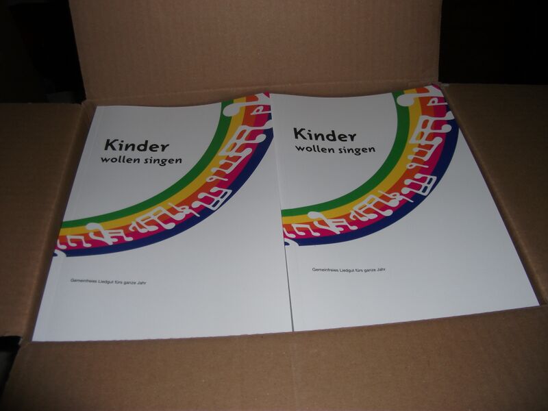 Datei:Liederbücher 002.JPG