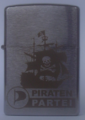 Zippo Logo mit Schiff auf chrom, gebürstet 01.png